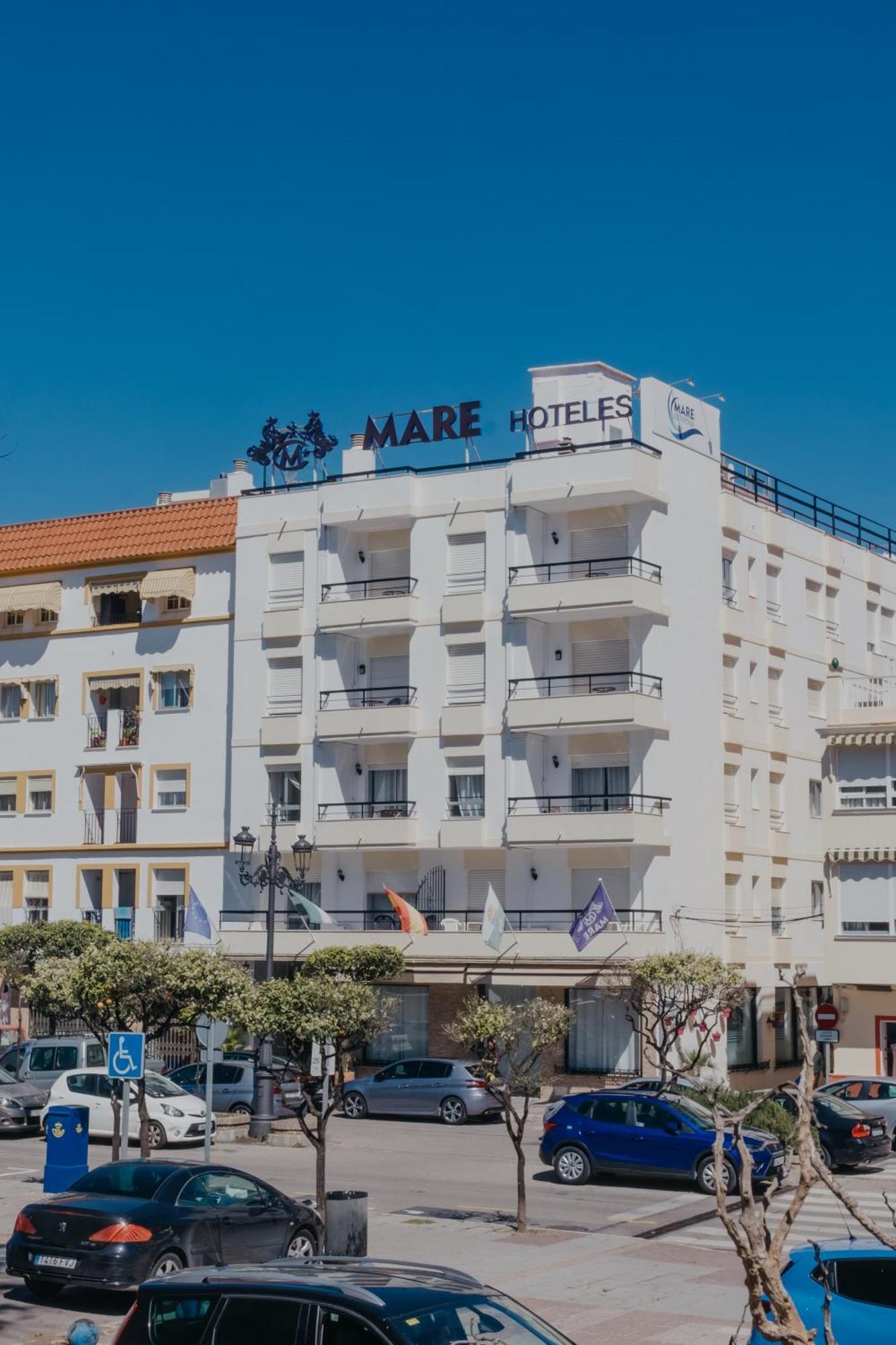 Mare Estepona Hotel Exterior photo